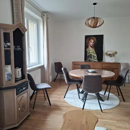 Apartament Sedan, D Histoire *
